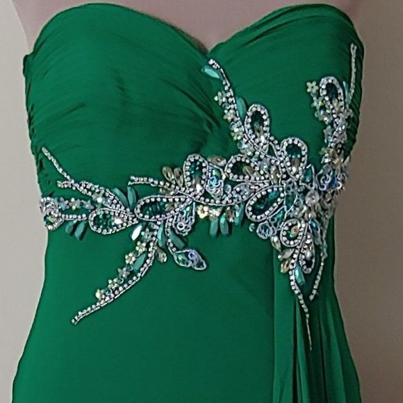 (1) NWT Faviana Strapless Long Gown in Green Style7100 - Picture 4 of 4